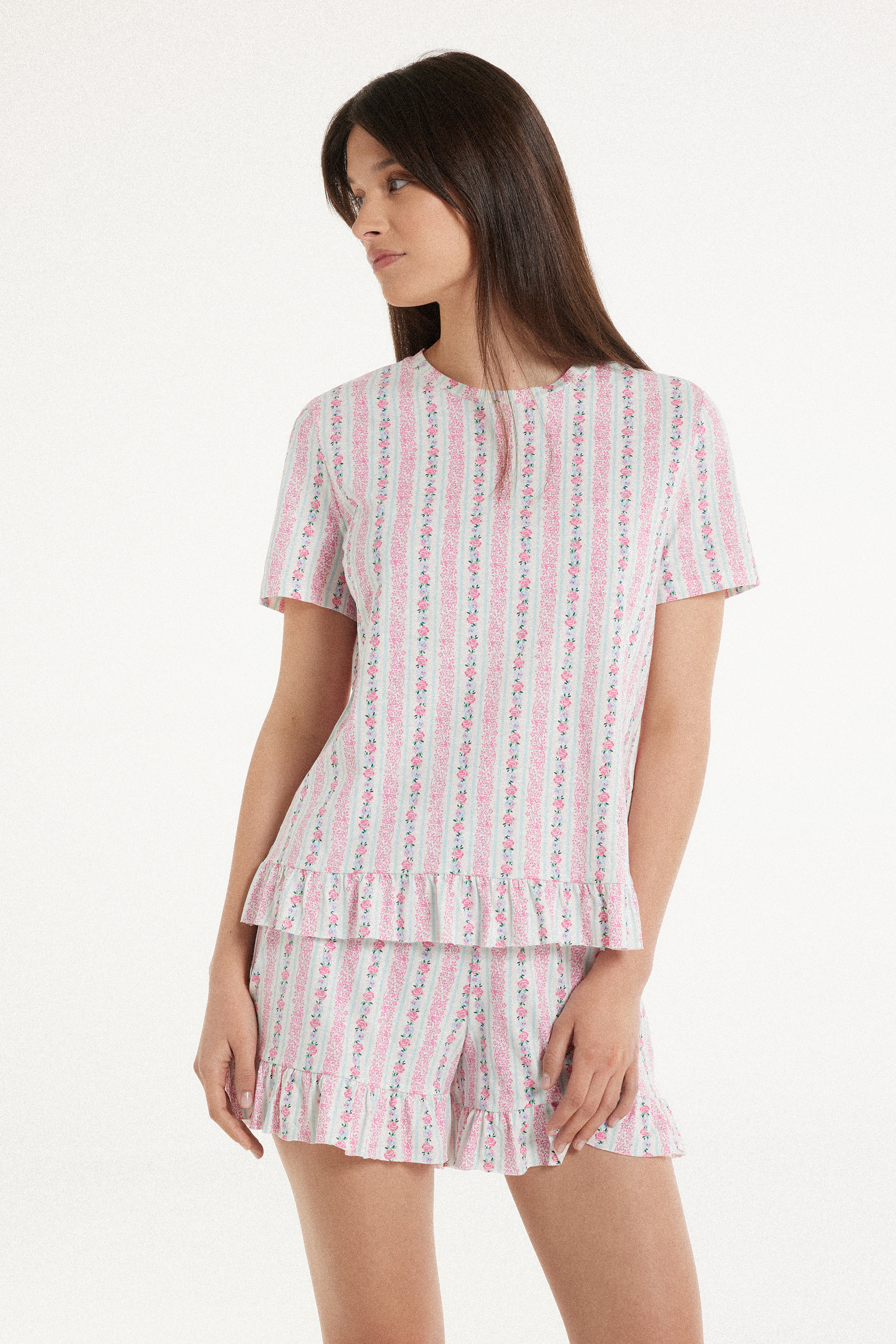 Pijama Curto Risca de Giz Flowers em Algodão